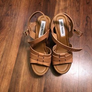 Steve Madden Platform Heel